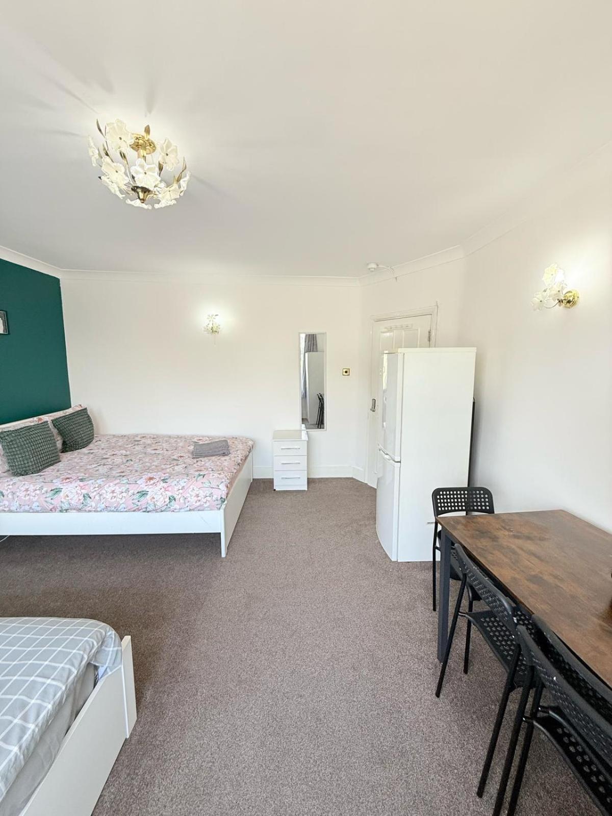 Wembley Rooms London Exterior foto